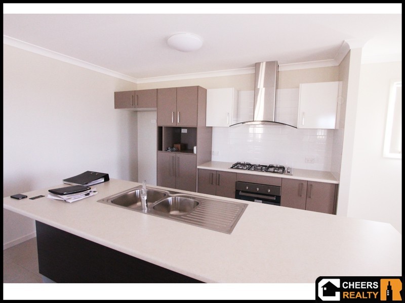 21 Sturt Court, Glen Eden QLD 4680