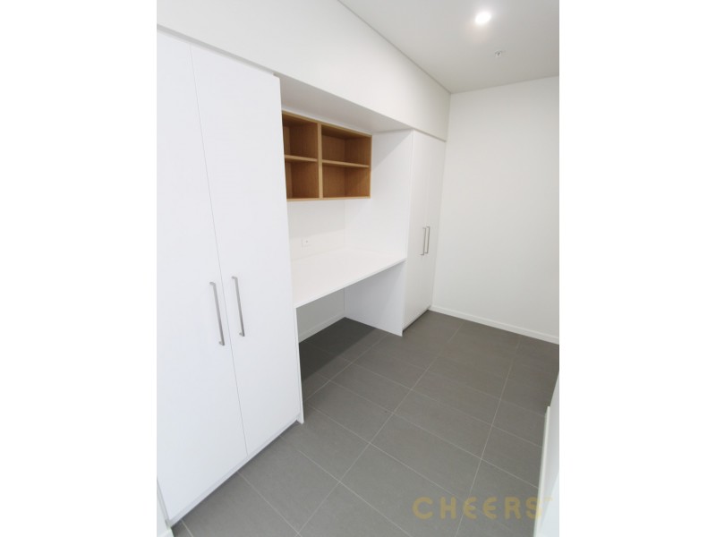 6 Land Street, Toowong QLD 4066