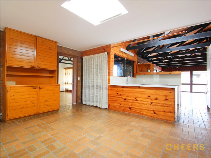 10 Faringdon Street, Robertson QLD 4109