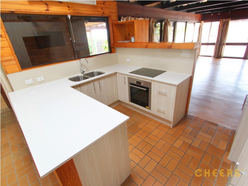 10 Faringdon Street, Robertson QLD 4109