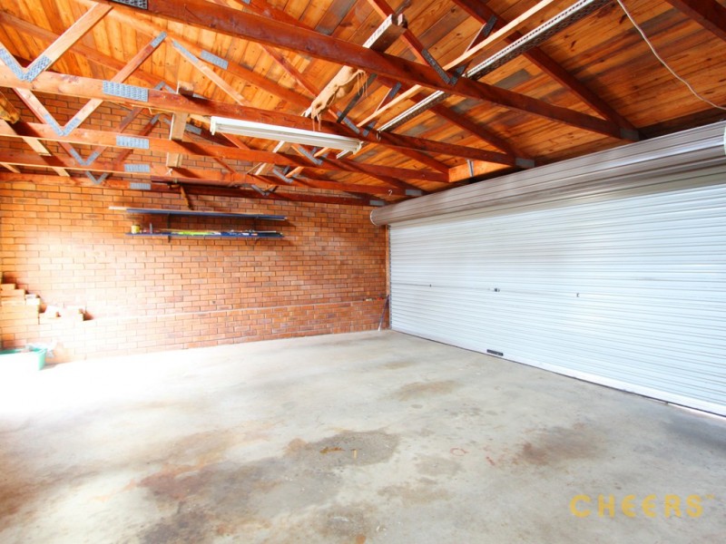 10 Faringdon Street, Robertson QLD 4109