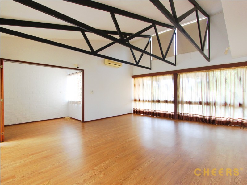 10 Faringdon Street, Robertson QLD 4109