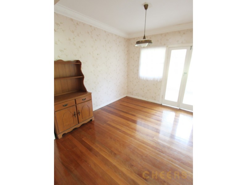 25 Alexandra Avenue, Taringa QLD 4068