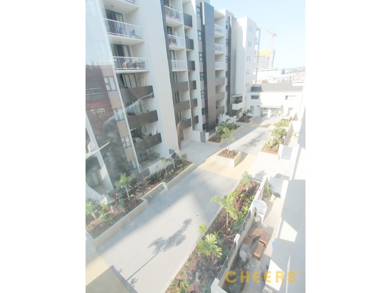 326/803 Stanley Street, Woolloongabba QLD 4102