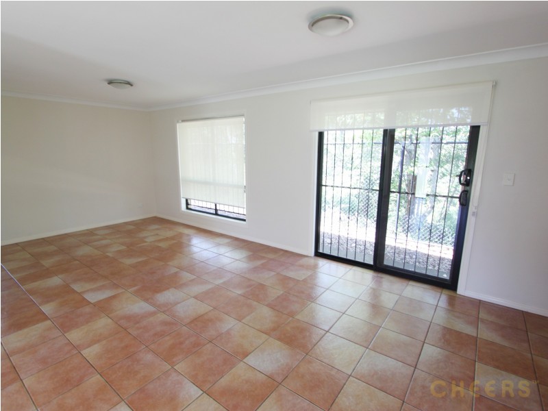 31 Alan Crescent, Eight Mile Plains QLD 4113