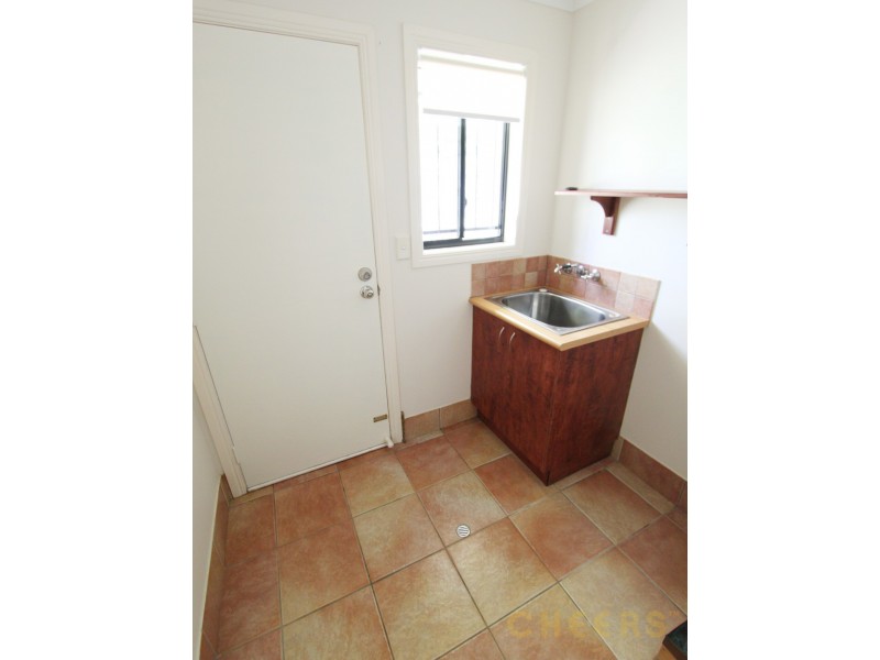 31 Alan Crescent, Eight Mile Plains QLD 4113