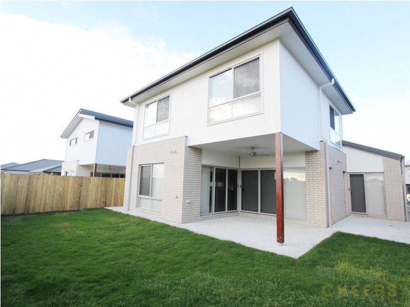 9 Miner Crescent, Pallara QLD 4110