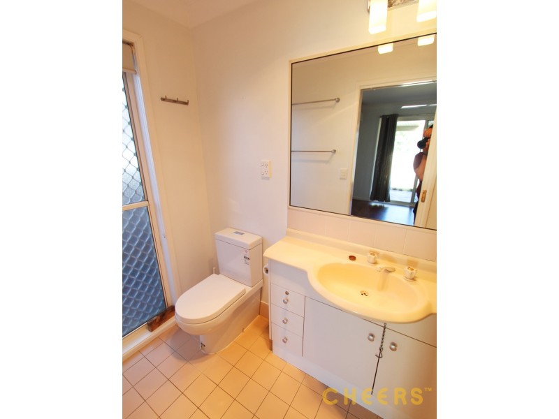 42 Orania Crescent, Calamvale QLD 4116