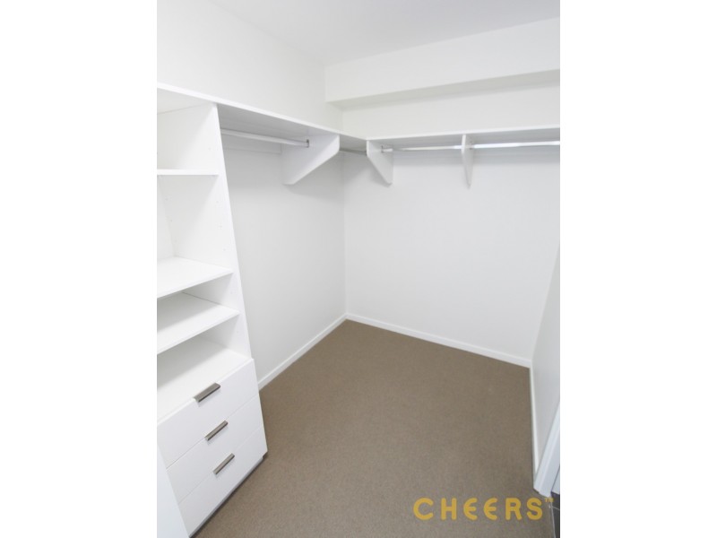 27 Charlotte Street, Chermside QLD 4032