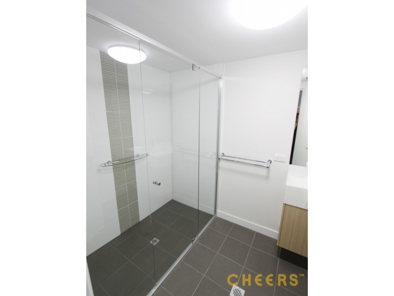 27 Charlotte Street, Chermside QLD 4032