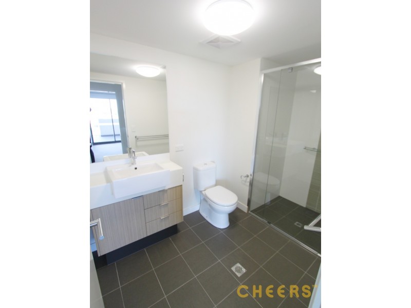 27 Charlotte Street, Chermside QLD 4032