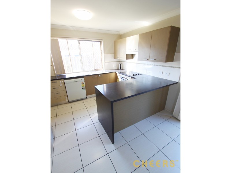 14 Yengo Street, Parkinson QLD 4115