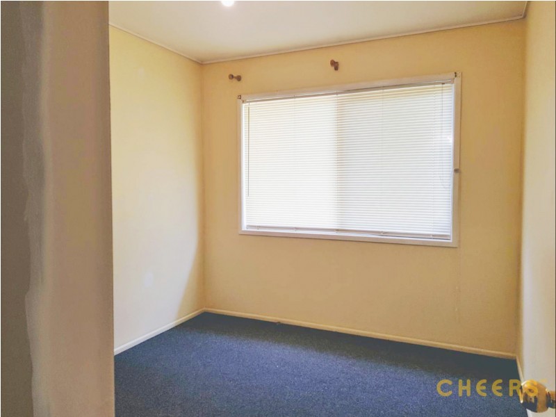 6 Brutus Street, Kingston QLD 4114