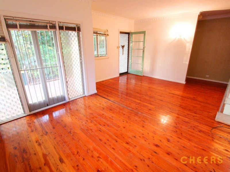 67 Fairley Street, Indooroopilly QLD 4068