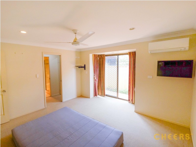 34 Faringdon Street, Robertson QLD 4109