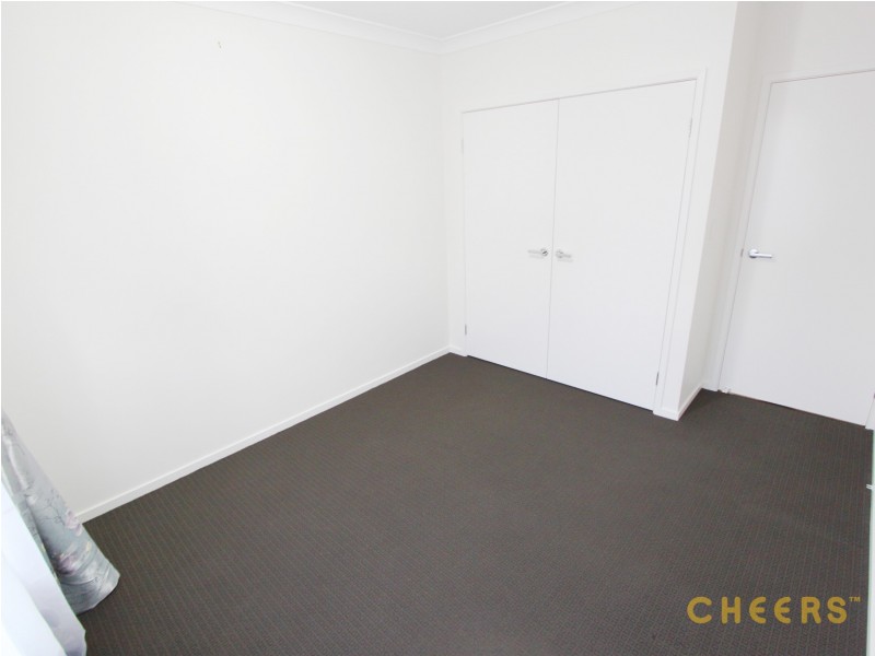 90 Cobblestone Avenue, Logan Reserve QLD 4133