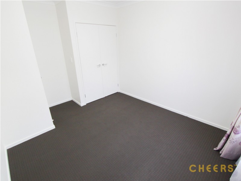 90 Cobblestone Avenue, Logan Reserve QLD 4133