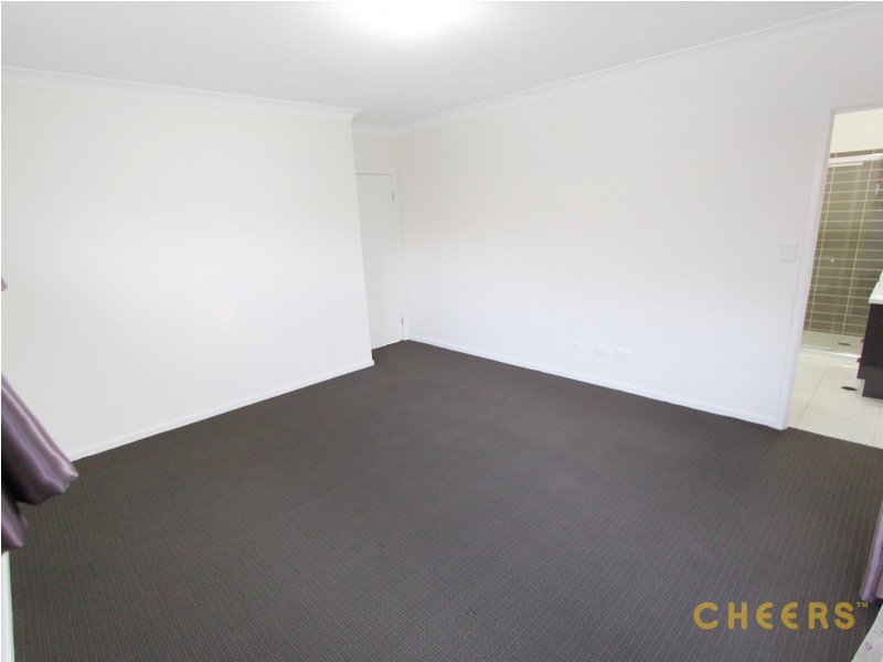 90 Cobblestone Avenue, Logan Reserve QLD 4133