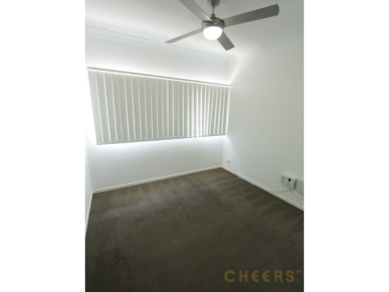 2/247 Aberdeen Parade, Boondall QLD 4034