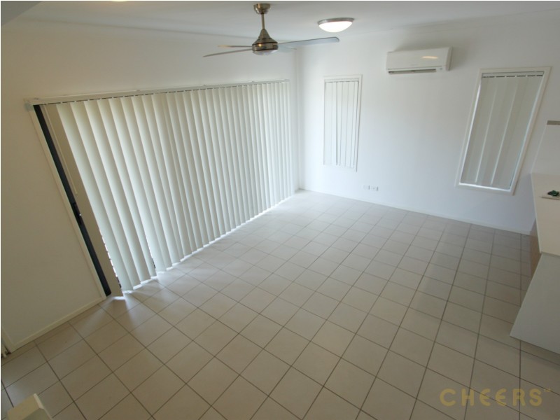 2/247 Aberdeen Parade, Boondall QLD 4034