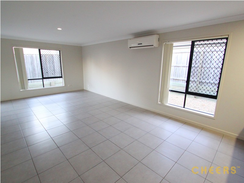 67 Argule Street, Hillcrest QLD 4118