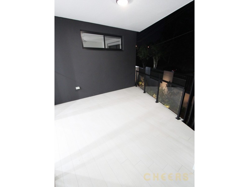 9/25 Stanley Street, Indooroopilly QLD 4068