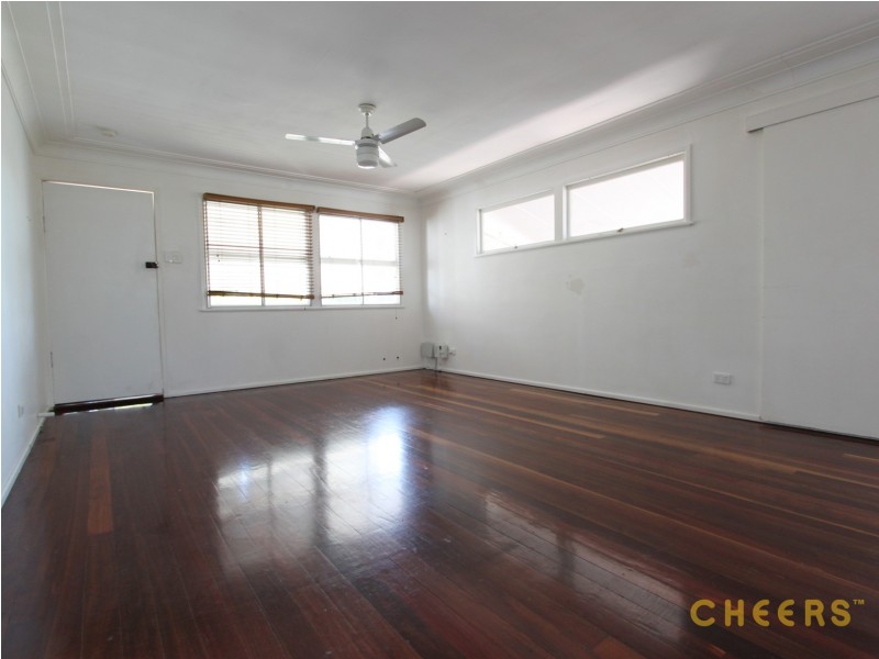 207 Melton Rd, Nundah QLD 4012