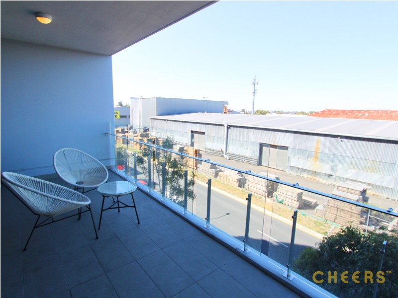 3031/37 Finnegan Street, Hamilton QLD 4007