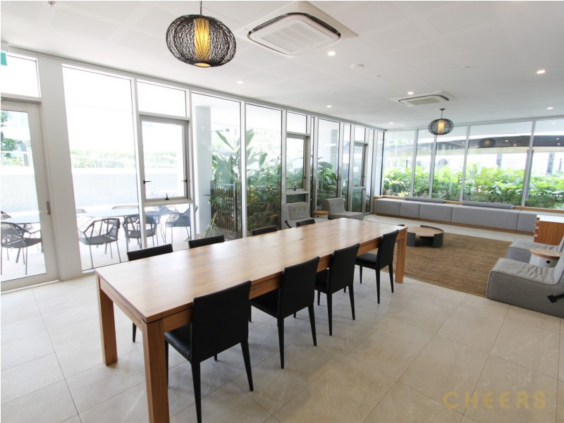 3031/37 Finnegan Street, Hamilton QLD 4007