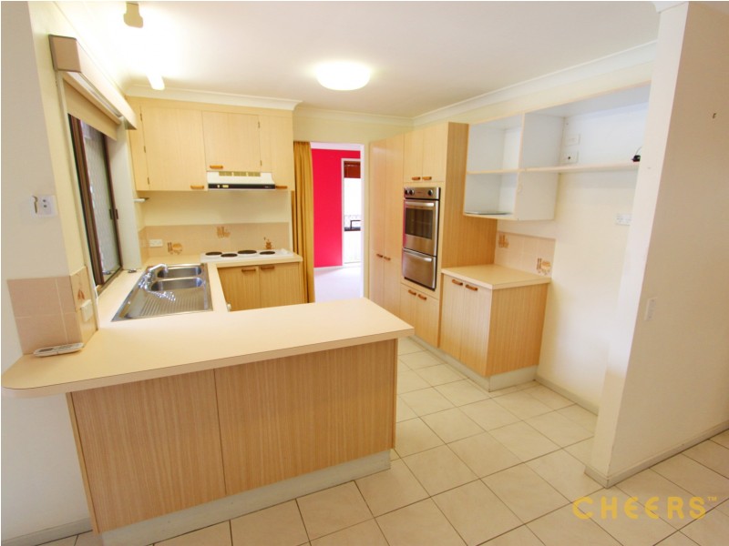 17 Amarna Street, Eight Mile Plains QLD 4113