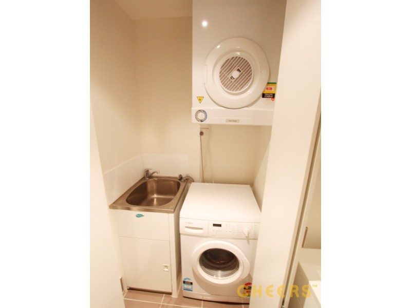 2/6 Lockhart Street, Woolloongabba QLD 4102