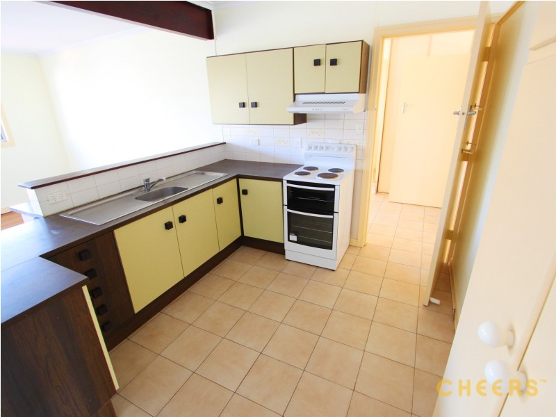 16 Shearwin Street, Sunnybank QLD 4109