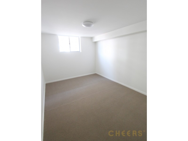 2409/27 Charlotte Street, Chermside QLD 4032