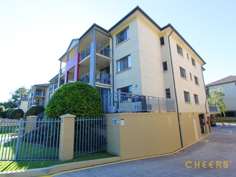 72/300 Sir Fred Schonell Dr, St Lucia QLD 4067