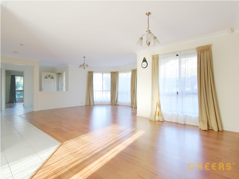 63 Regent Street, Eight Mile Plains QLD 4113