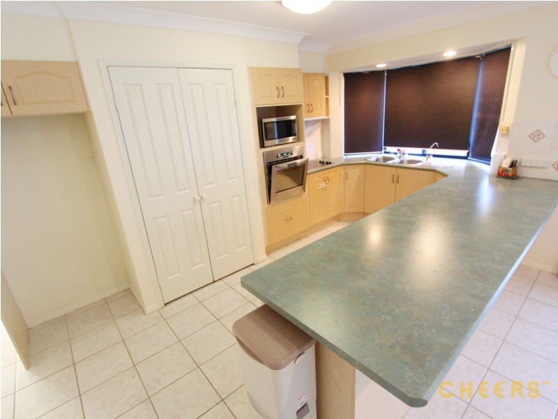 63 Regent Street, Eight Mile Plains QLD 4113