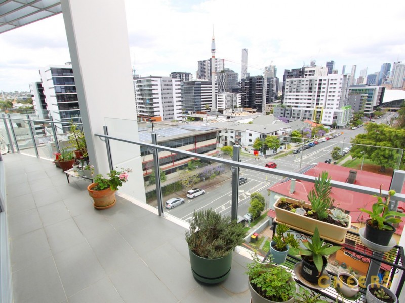 701/32 Russell Street, South Brisbane QLD 4101
