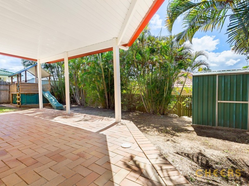 92 The Village Ave, Coopers Plains QLD 4108