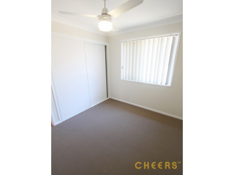 132B Haig Rd, Loganlea QLD 4131