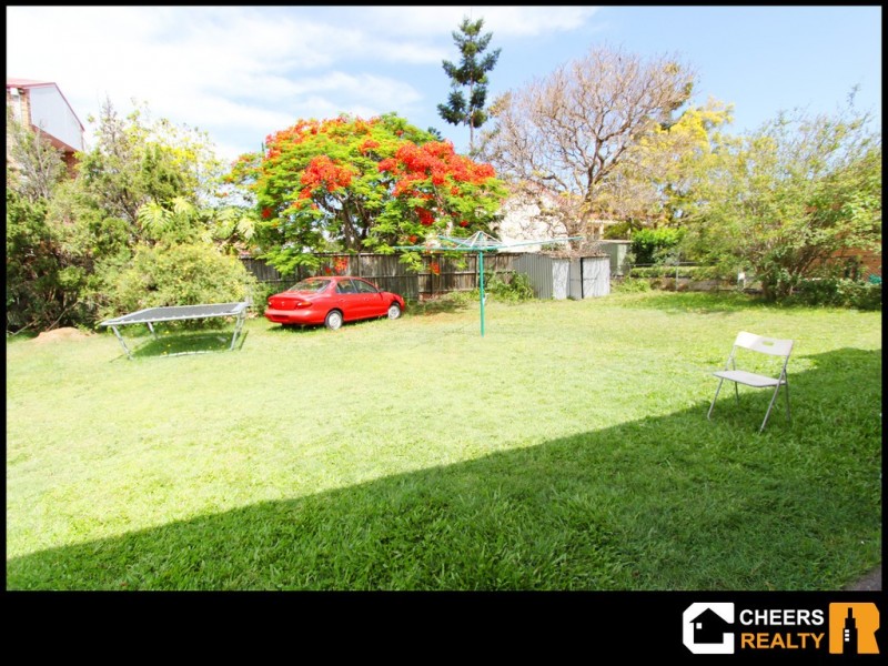 16. Vera Street, Greenslopes QLD 4120