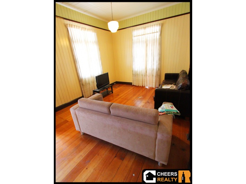 16. Vera Street, Greenslopes QLD 4120