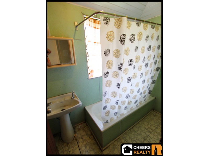 16. Vera Street, Greenslopes QLD 4120