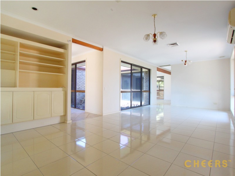 437 Mains Road, Macgregor QLD 4109