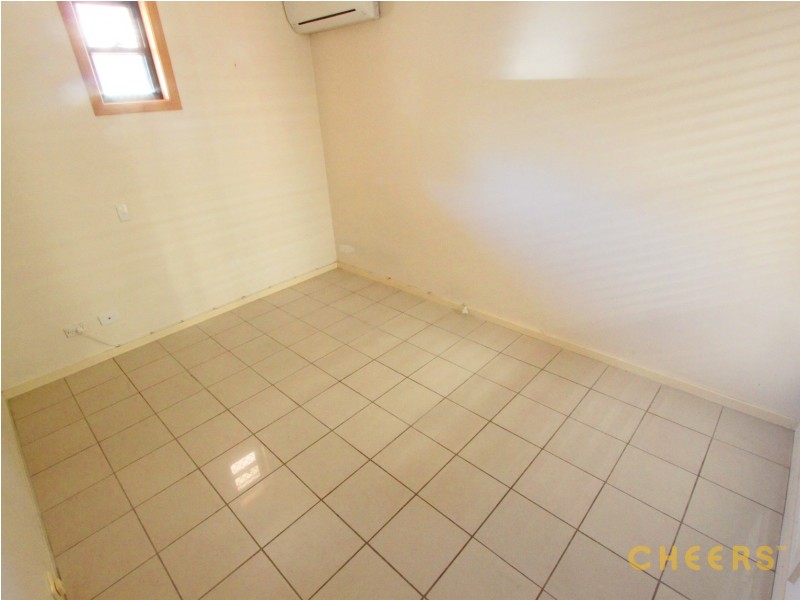 437 Mains Road, Macgregor QLD 4109