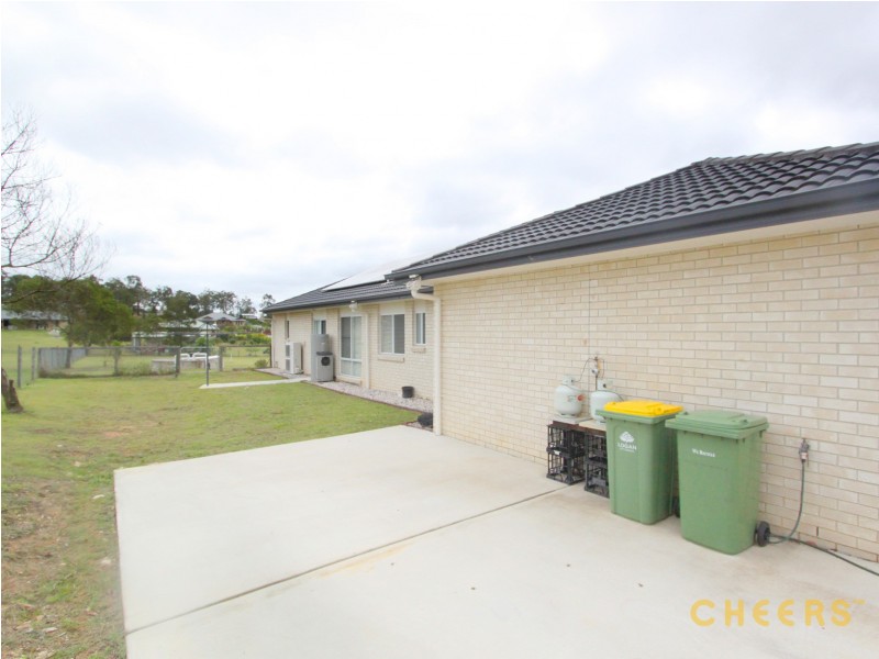 28 Heysen Road, New Beith QLD 4124