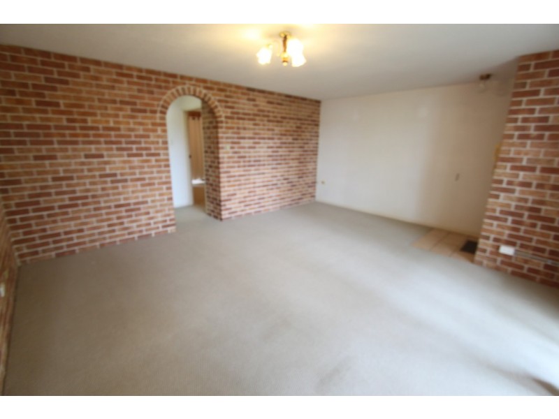 1/56 Woodstock Road, Toowong QLD 4066