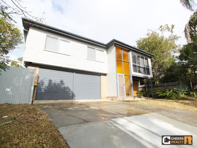 495 Broadwater Road, Mansfield QLD 4122