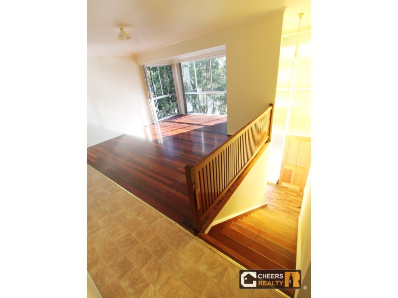 495 Broadwater Road, Mansfield QLD 4122