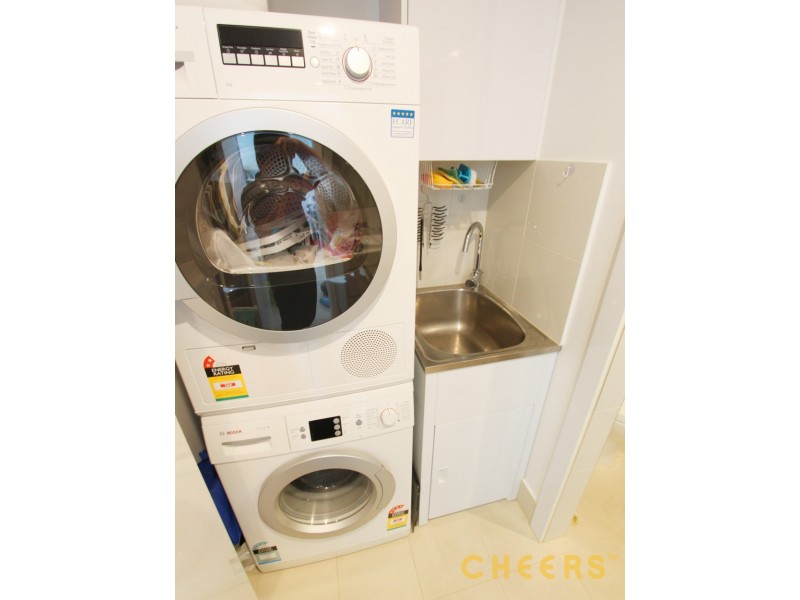 32 Russell Street, South Brisbane QLD 4101