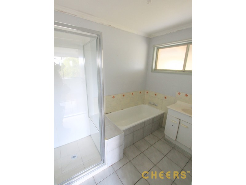 1 Celosia Street, Daisy Hill QLD 4127